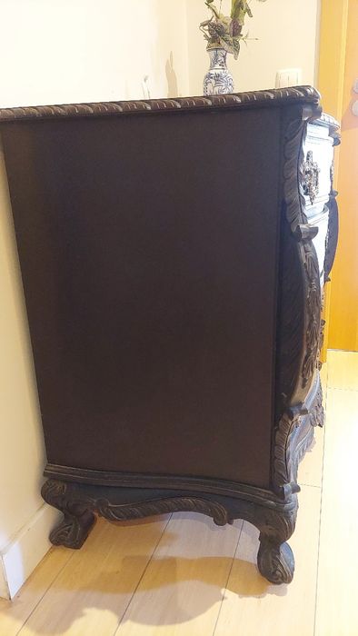 Cómoda estilo séc XIX mogno