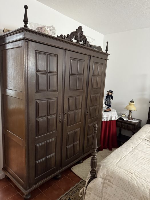 Mobilia antiga de quarto - completo