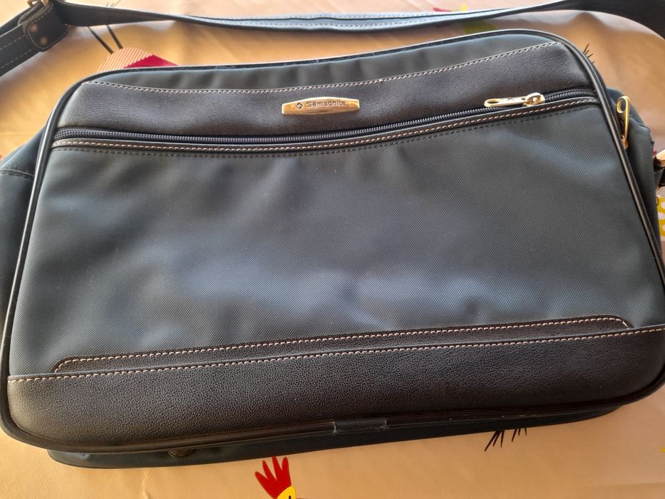 Mala samsonite  estimada