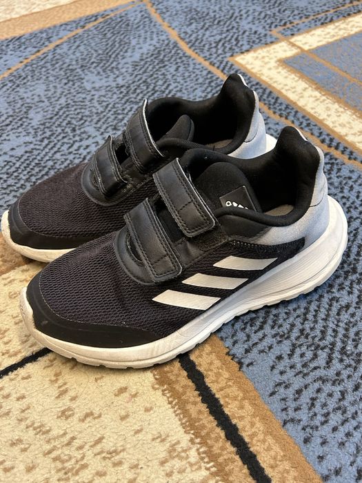Adidas кросовки детские