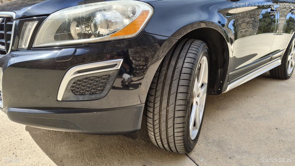 Volvo XC60 2.0 D4 163CV R-Design 1 DONO