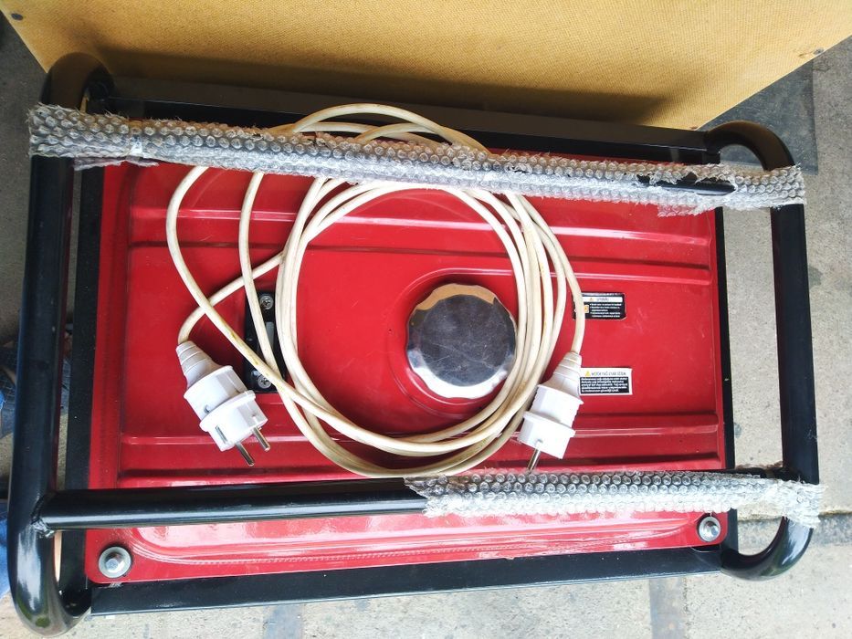 Продам генератор 3.5кв