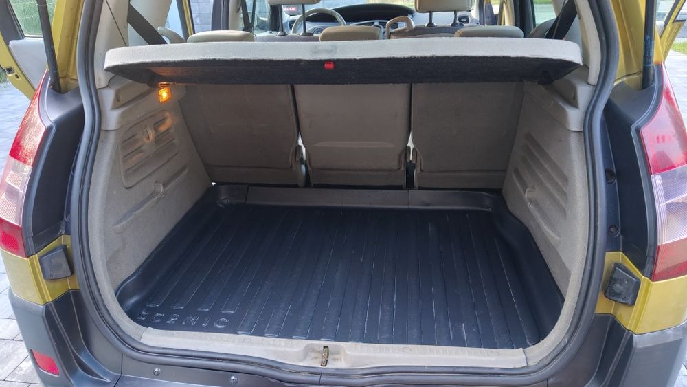 Renault Scenic II 2004 Benzyna 1.6