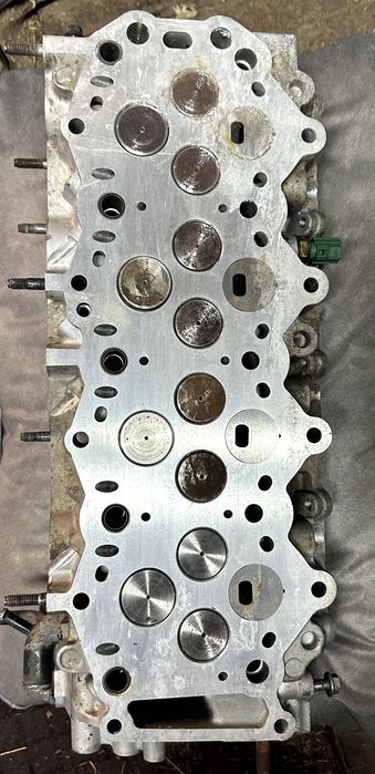 Головка блоку Ford Ranger  2.5D