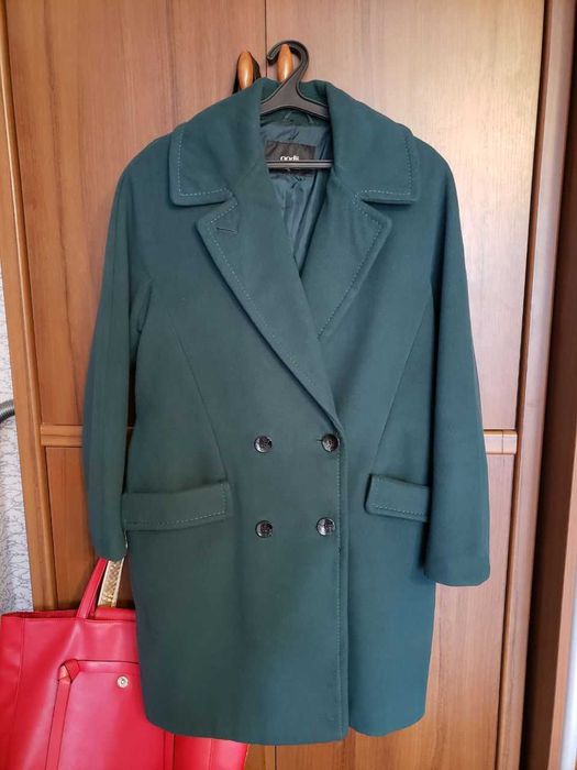 Пальто жіноче демісезонне вільного крою 46 р.