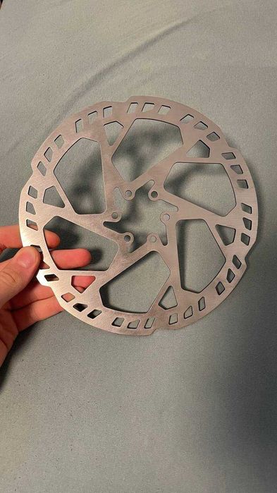 Discos de Travão 220mm – 2.3mm Espessura