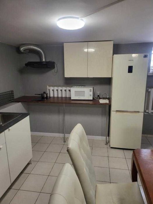 Современный Хостел Киев Правый берег Метро Лукьяновская