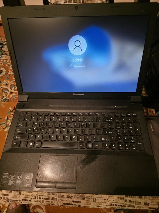 Laptop Lenovo B590,15,6"  .intel Cire i3 ,ram 4/500gb