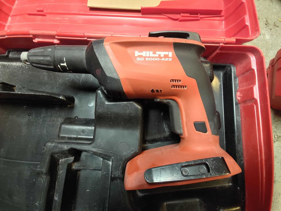 akumulatorowa wkrętarka do płyt G-K Hilti SD 5000-A22 magazynek SD-M 1