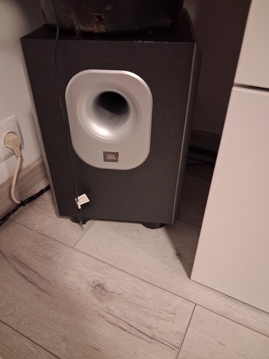 Telewizor konsola kino domowe