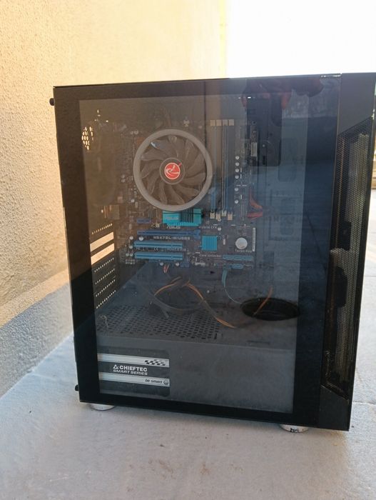 Pc gaming para peças