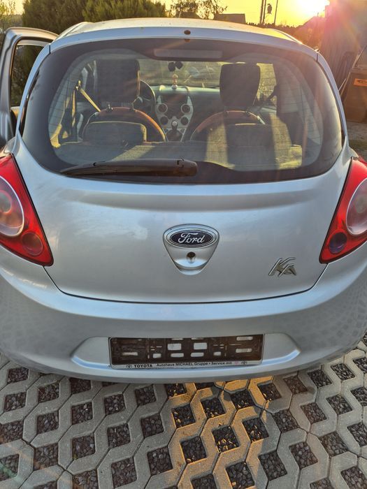 Klapa tylna ford Ka kl D9 srebrna