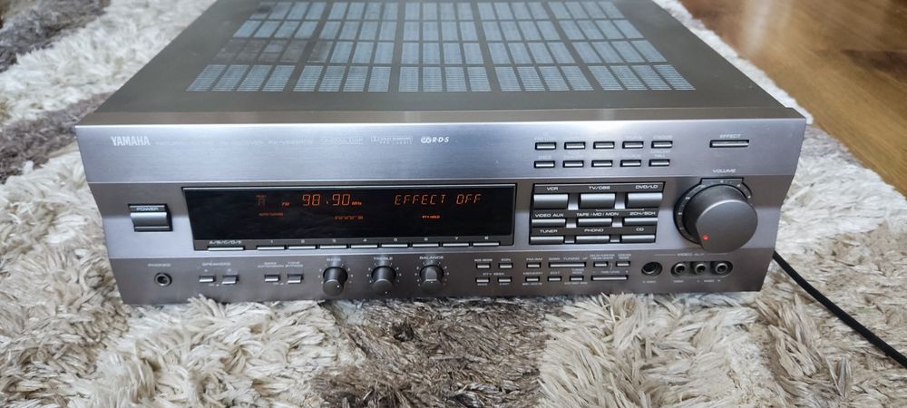 Yamaha RX V 692 RDS amplituner