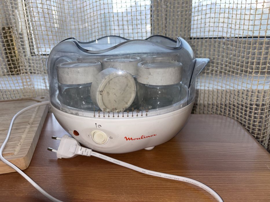 Йогуртниця Moulinex