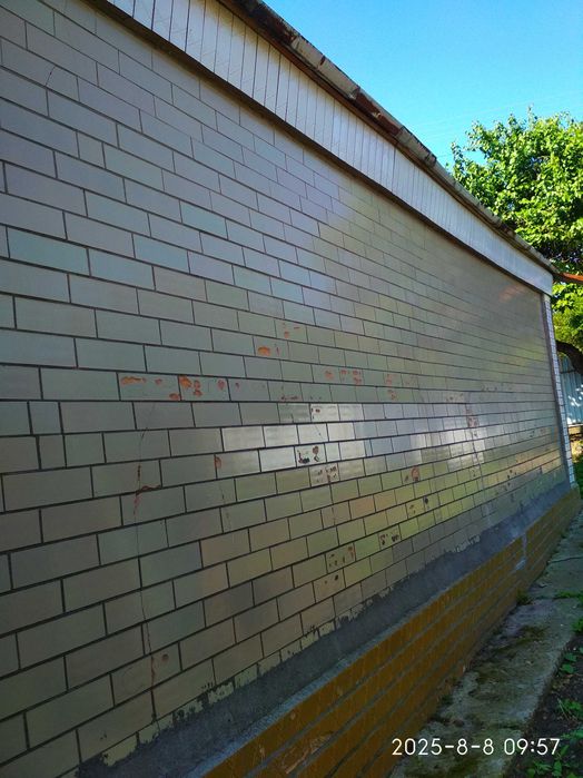 Продається будинок у селі