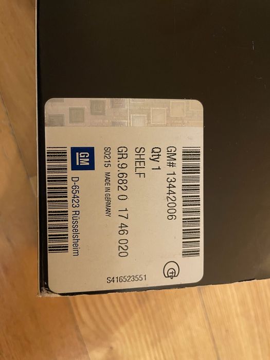 Składany stolik dla pasażera do system Opel Connect, nowy nieużywany