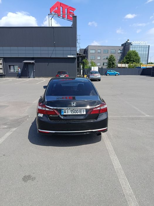Продам Honda Akorq