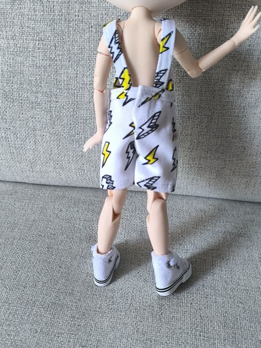 Jardineira para boneca Blythe