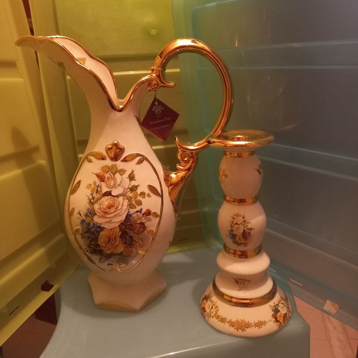 Conjunto de jarro, bacia e 2 castiçais