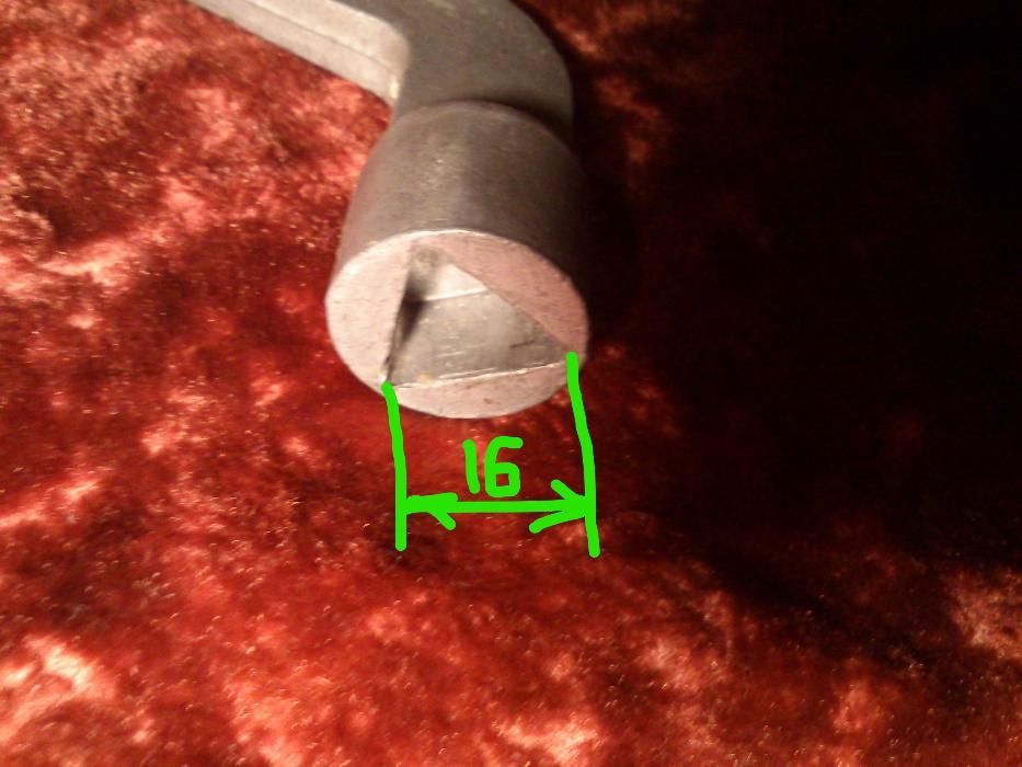 Трёхгранка ключ провідника 8х8 мм  открывания вагона дверей шкафа щитк