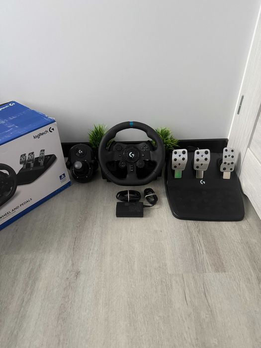 Kierownica Logitech DrivingForce G923 PC/PS4/PS5 + Shifter - Pudełko!