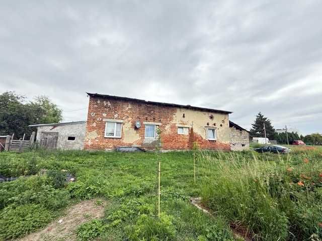Syndyk sprzeda 51/512 udziałów w domu jednorodzinnym w Prądach