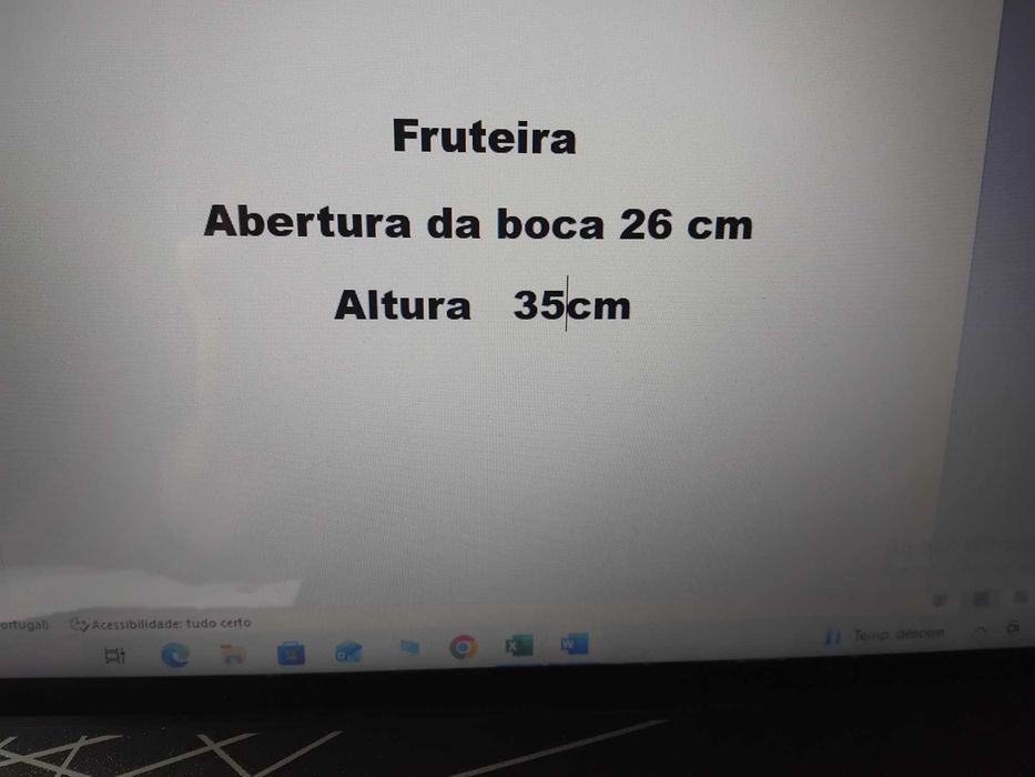Fruteira Masoni pintada á mão