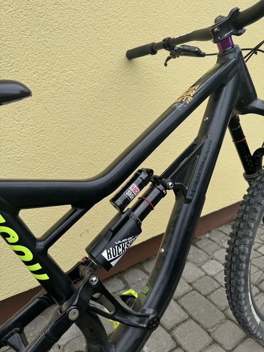 .Vivid air r2c .