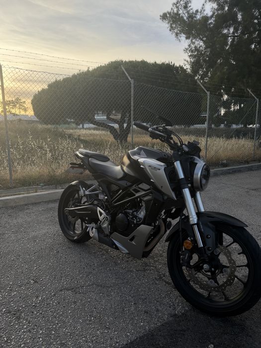 Honda Cb125R 2020 33k km FAÇO FINANCIAMENTO