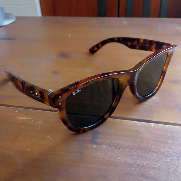 Óculos de Sol Ray-Ban Wayfarer Reverse Novos