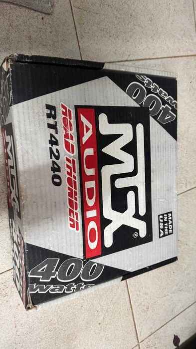 Amplificador MTX RT4240 para carro