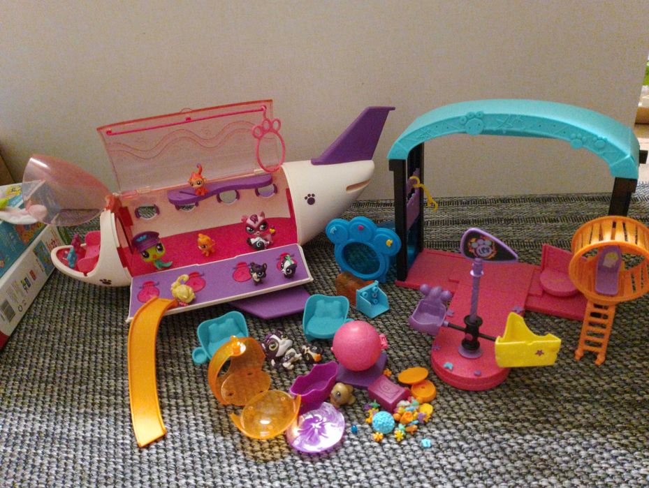 Littlest pet shop