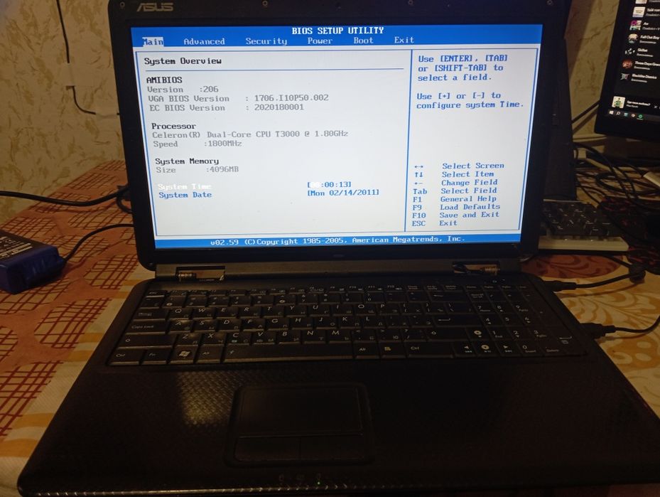 Ноутбук Asus P5lJ