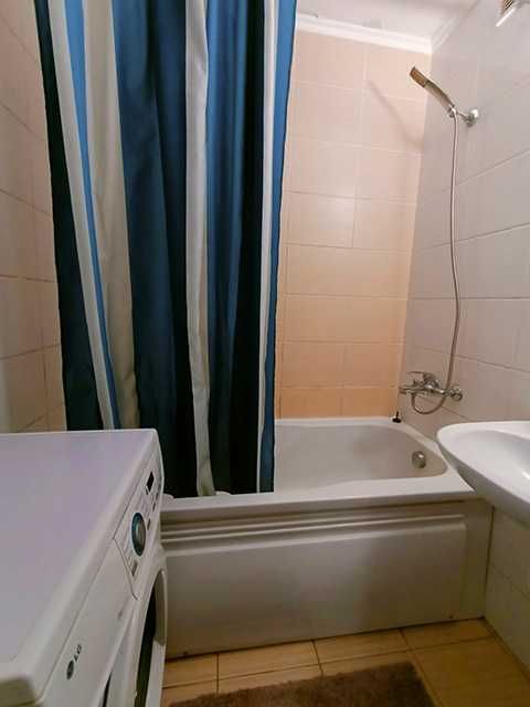 Двокімнатна квартира  центр