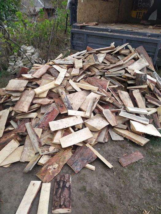 Дрова Дуб , Акация. Колотые. Так же есть и др дрова  от 1400грн