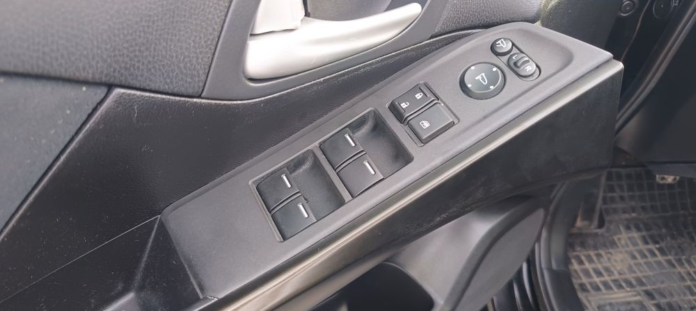 Honda Civic   2012