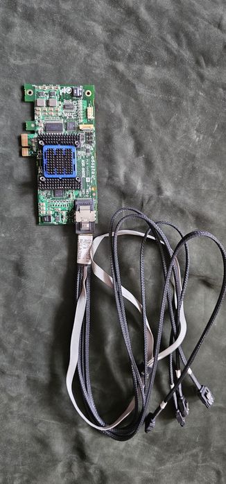 RAID-контролер Adaptec ASR-6405E (SATA/SAS) + Кабель
