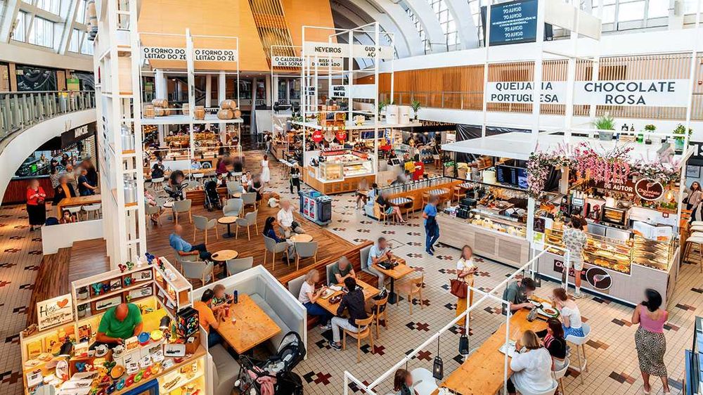 Restaurante para trespasse na Praça do Bom Sucesso