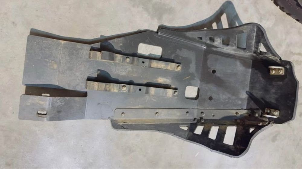 Proteção cárter AXP para KTM 690, Husqvarna 701, Gasgas 700