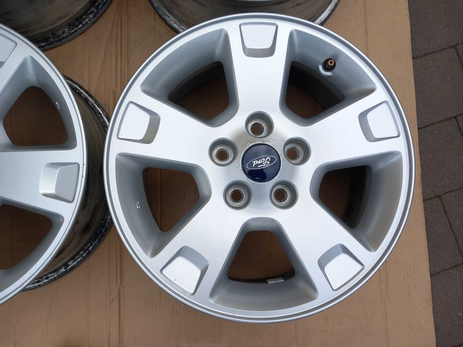 Felgi oryginał FORD Escape/Maverick, KIA , MAZDA 7Jx16  5x114.3, 67.1