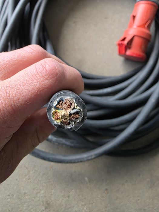 Przedłużacz  kabel silowy