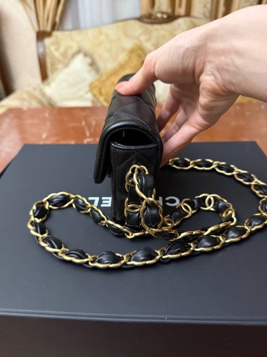 Сумочка від Шанель міні