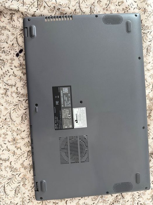 Nootbook Ásus em bom estado!