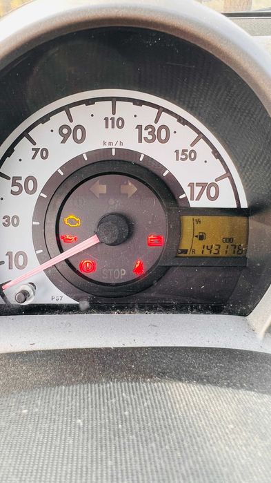 Carro Citroen C1