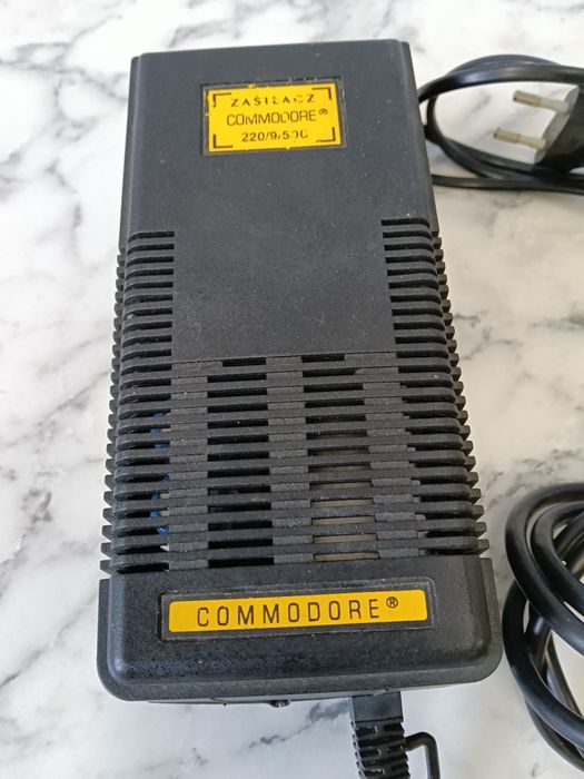 Zasilacz do Commodore