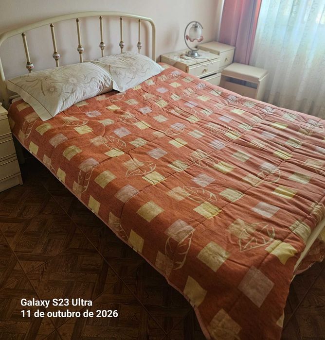 Vendo mobilia de casal sem uzo praticamente nova