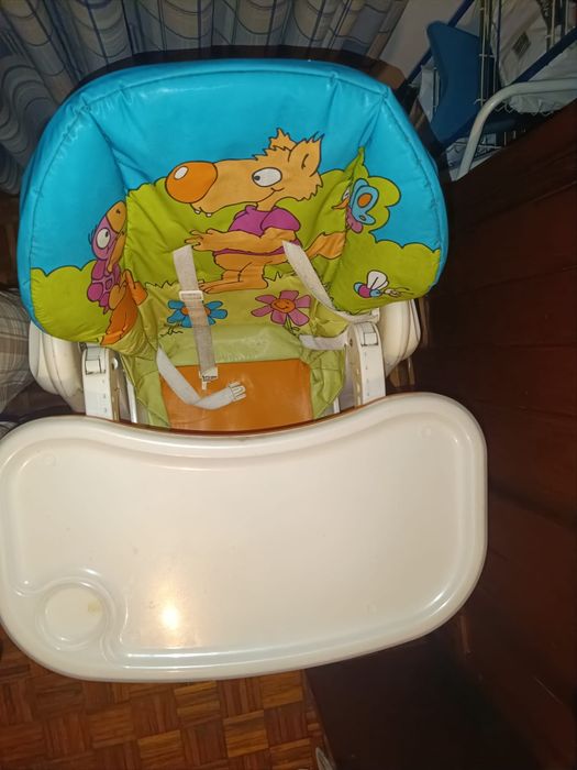 Cadeira refeição bebé chicco