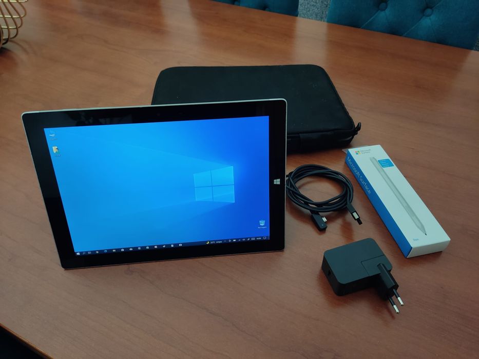 Vendo Microsoft Surface 64GB + Sleeve + Pen