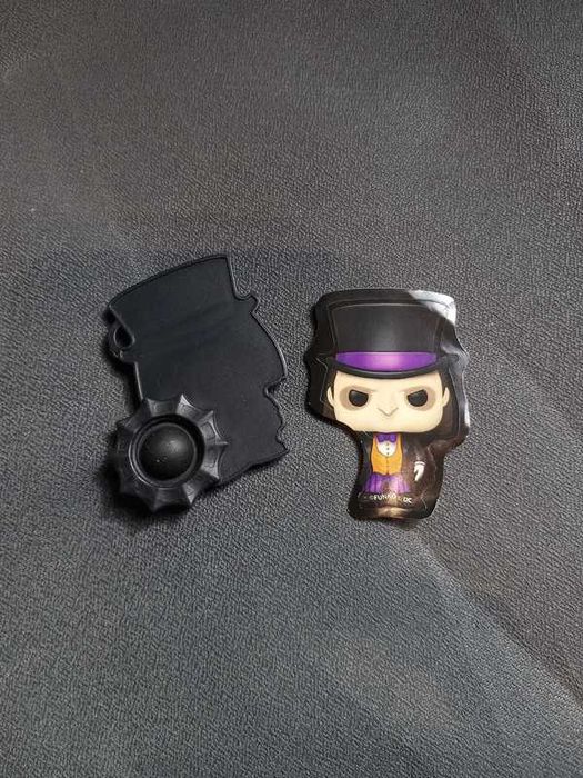 Funko pop Penguin pingwin Kinder niespodzianka naklejka