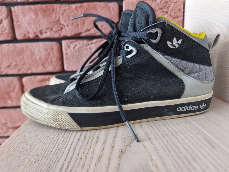 Buty adidasy Adidas r 34 długość wkładki 21 cm